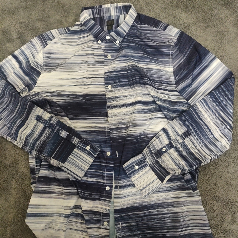 14th and Union button down shirt